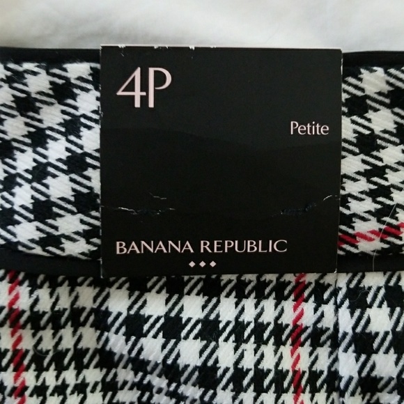 Banana Republic plaid skirt - Picture 3 of 6